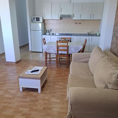 Edificio Prieto Viv 2B Apartment Пуерто дел Росарио Екстериор снимка